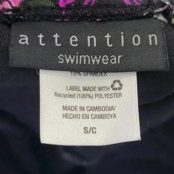 Attention Floral One Piece Bodycon 50s Style Swimsuit - Picture 6 of 7